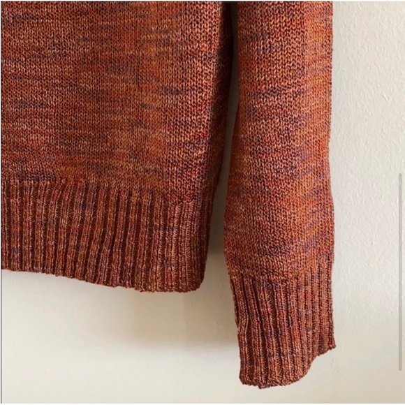 Carolyn Taylor Multi Color Scoop Neck Long Sleeved Sweater - Picture 3 of 6